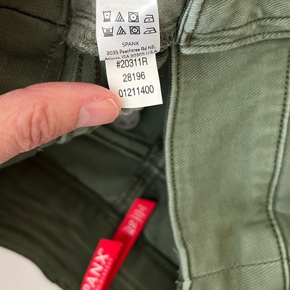 Spanx stretch twill high rise cargo pants XL - Picture 11 of 12